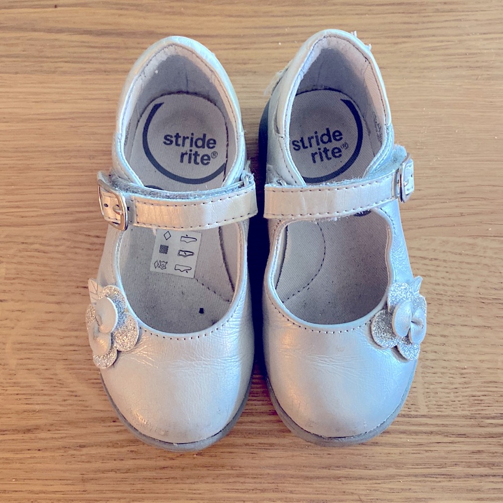 Stride Rite Toddler Girls Sparkle Dress Shoe
